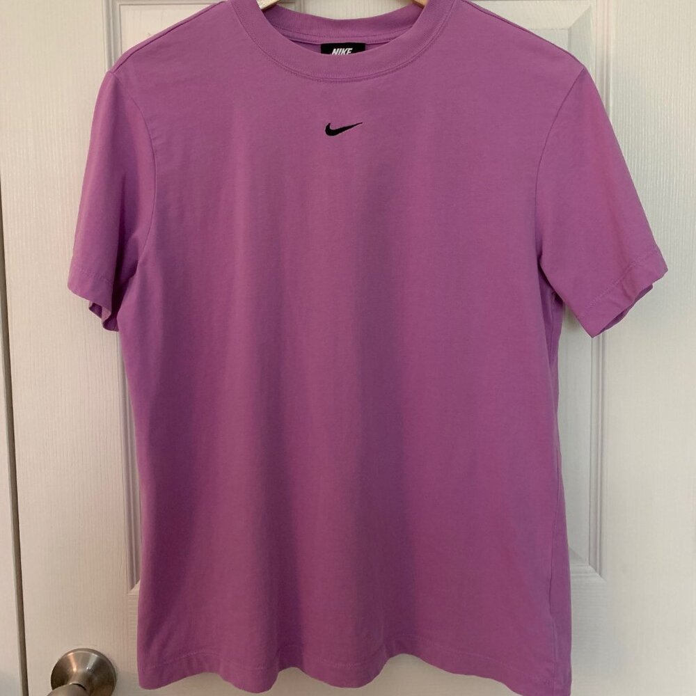 Nike Women's Sportswear Playful Pink SS Essential Tee | Size XSMALL